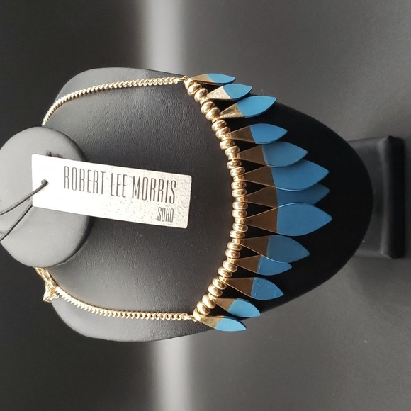 RLM Robert Lee Morris Soho Patina Leaf Frontal Necklace - Picture 4 of 4